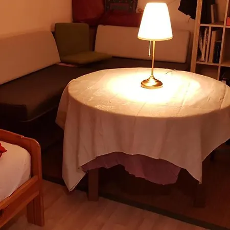 Apartment Souterrain Zimmer Mit Sauna