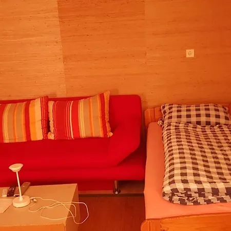 Souterrain Zimmer Mit Sauna Apartment *